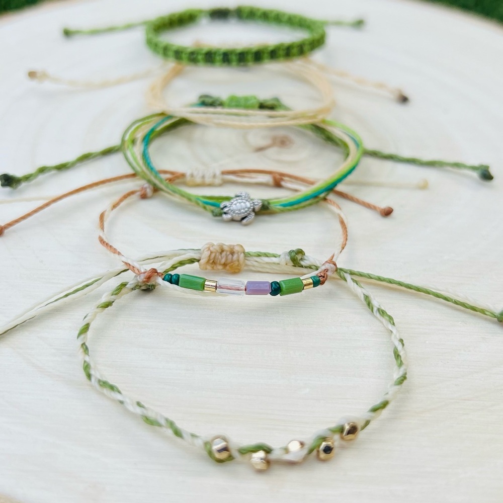 🌳🪵NEW Green/ Fresh Air/ Nature / Set of 5 Adjustable Bracelets🎄 - Picture 8 of 11